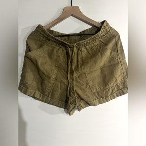Green Booty Short